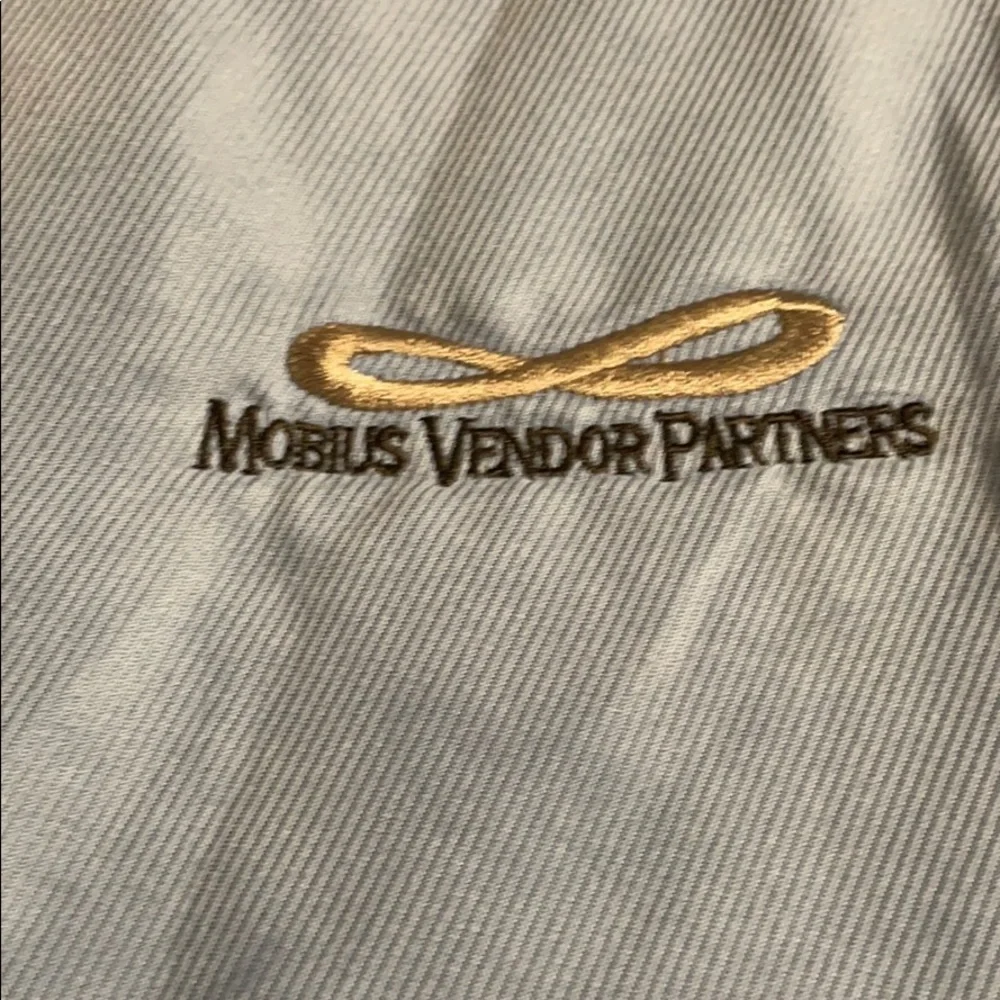 Devon & Jones “muscle” shirt (mlb)